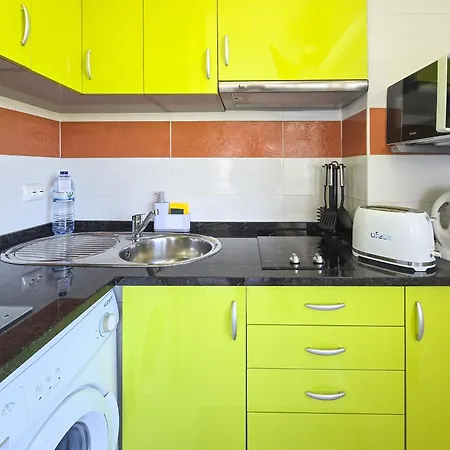 Land & Sea View Apartment *